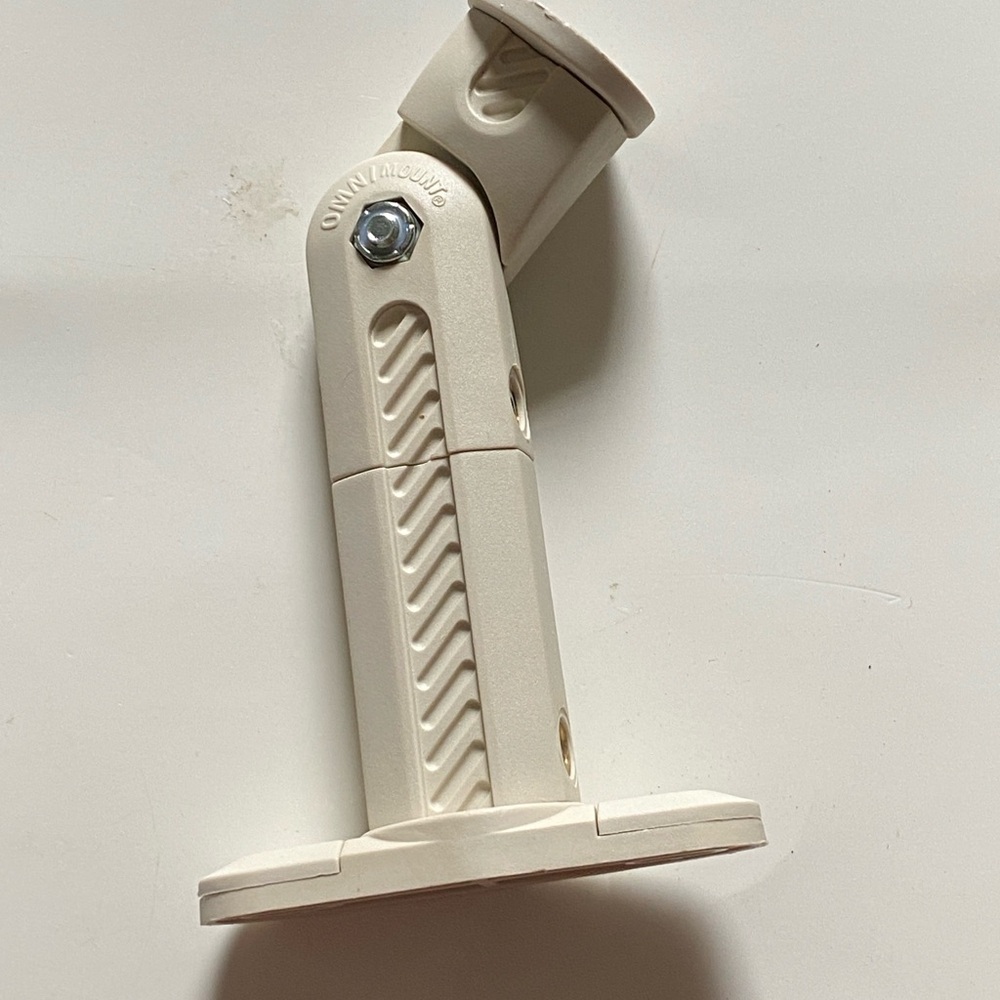 Omni Mount speaker Mounting Bracket new condition unused